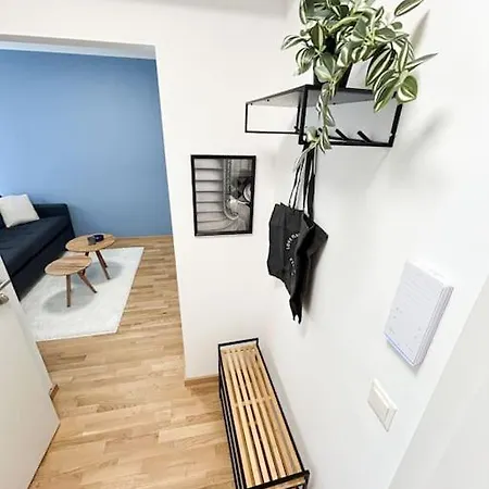 Lejlighed Ruhiger Familientraum Fuers Wochenende Oder Laengerfristigen Aufenthalt Wiener Neustadt