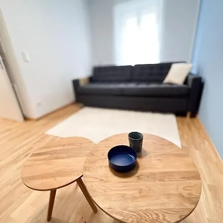 Dachgeschoss Maisonette Im Altbau