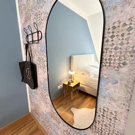 Appartement Dachgeschoss Maisonette Im Altbau