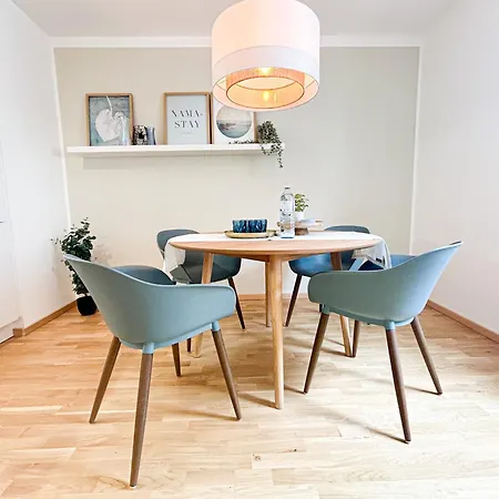 Ruhiger Familientraum Fuers Wochenende Oder Laengerfristigen Aufenthalt Apartment