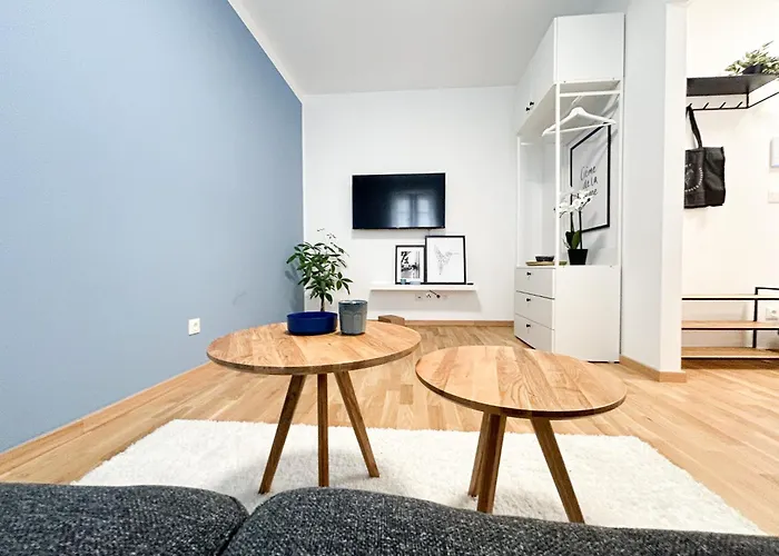 Ruhiger Familientraum Fuers Wochenende Oder Laengerfristigen Aufenthalt Apartment *