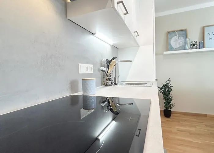 Ruhiger Familientraum Fuers Wochenende Oder Laengerfristigen Aufenthalt Wiener Neustadt