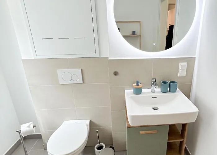 Ruhiger Familientraum Fuers Wochenende Oder Laengerfristigen Aufenthalt Apartment Wiener Neustadt